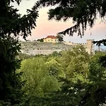 Queens царица 3*