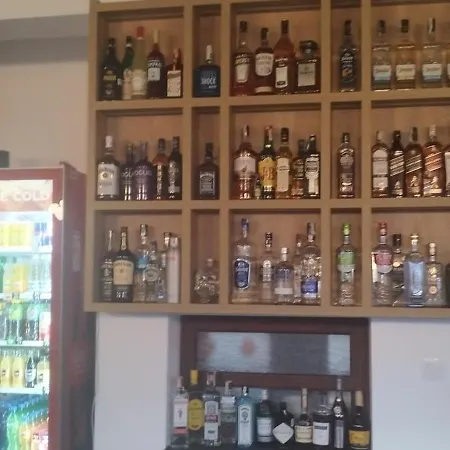 酒店 Queens 苏曼